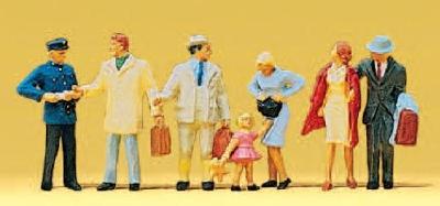 (HO)改札口の乗客