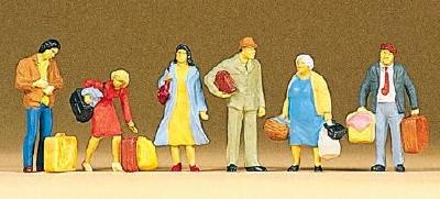 (HO)荷物を持つ旅行者