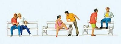 (HO)公園のベンチにて