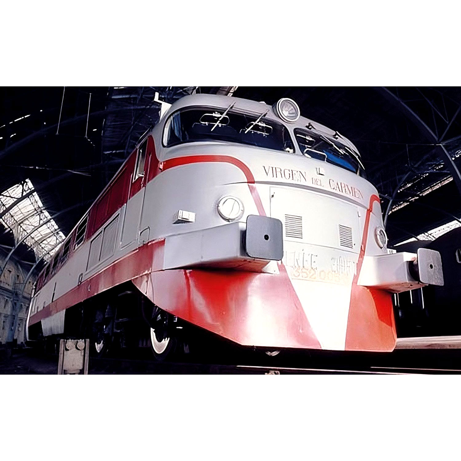 【仮予約】 DL 2005T Virgen del Carmen シルバー/レッド RENFE Ep3