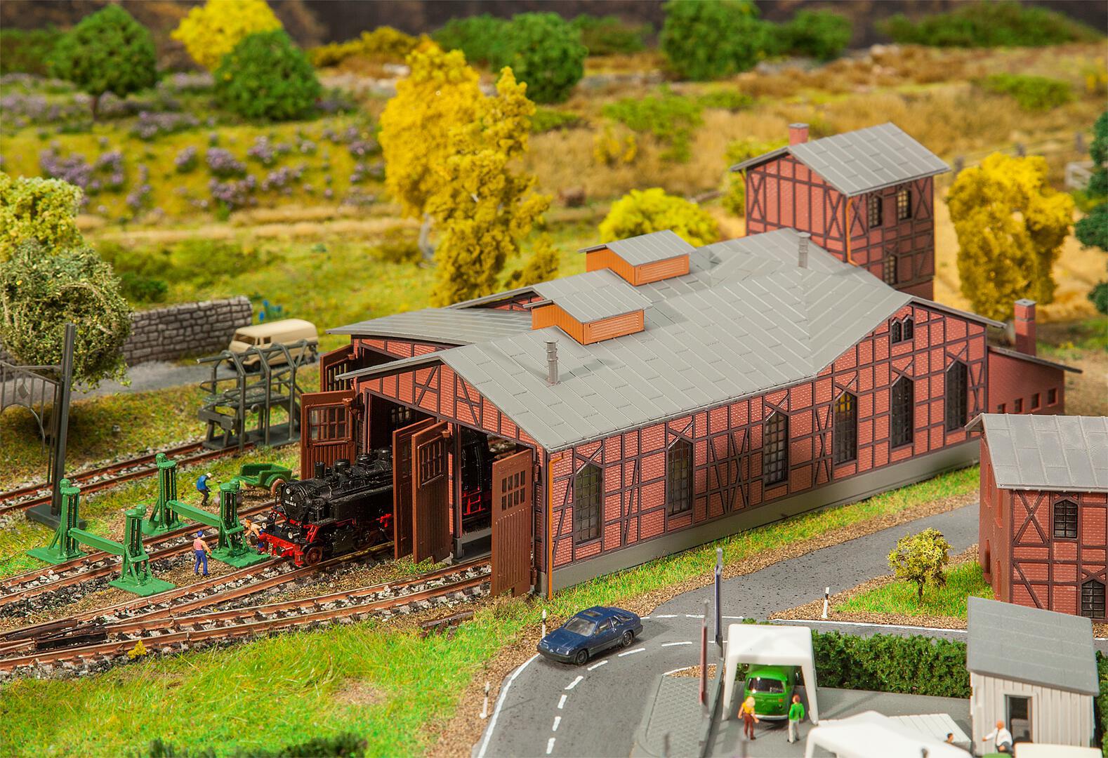 【年末年始SALE】機関庫 3線用