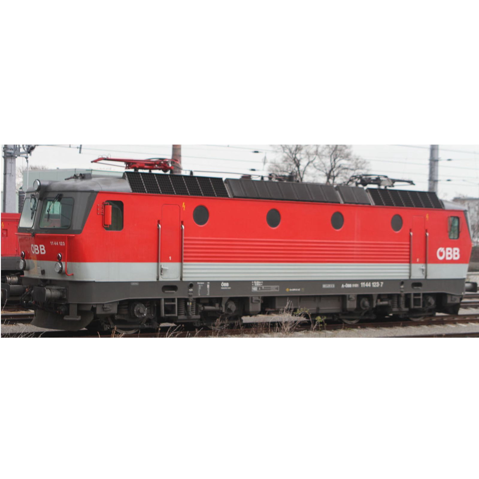 【予約】EL Rh 1144 レッド/ライトグレー OeBB Ep6 DCC Sound