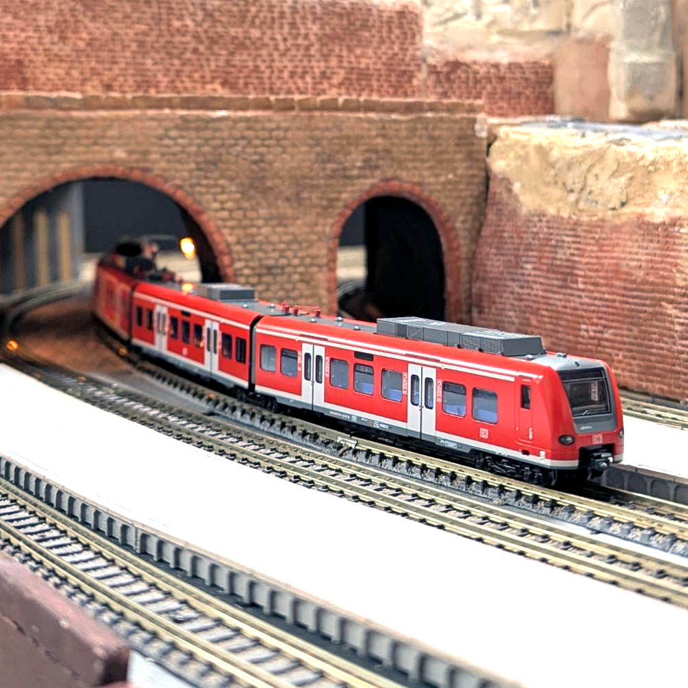 10-2130(N) ET425形近郊形電車 DB REGIO(レギオ) 4両セット