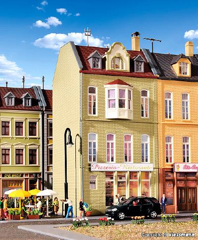 【年末年始SALE】（HO）Dusseldorfのタウンハウスピッツェリア