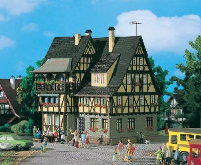 【年末年始SALE】村の宿屋