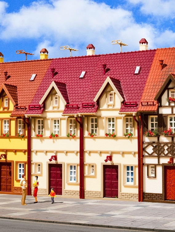 【年末年始SALE】半戸建て長屋、ベージュ