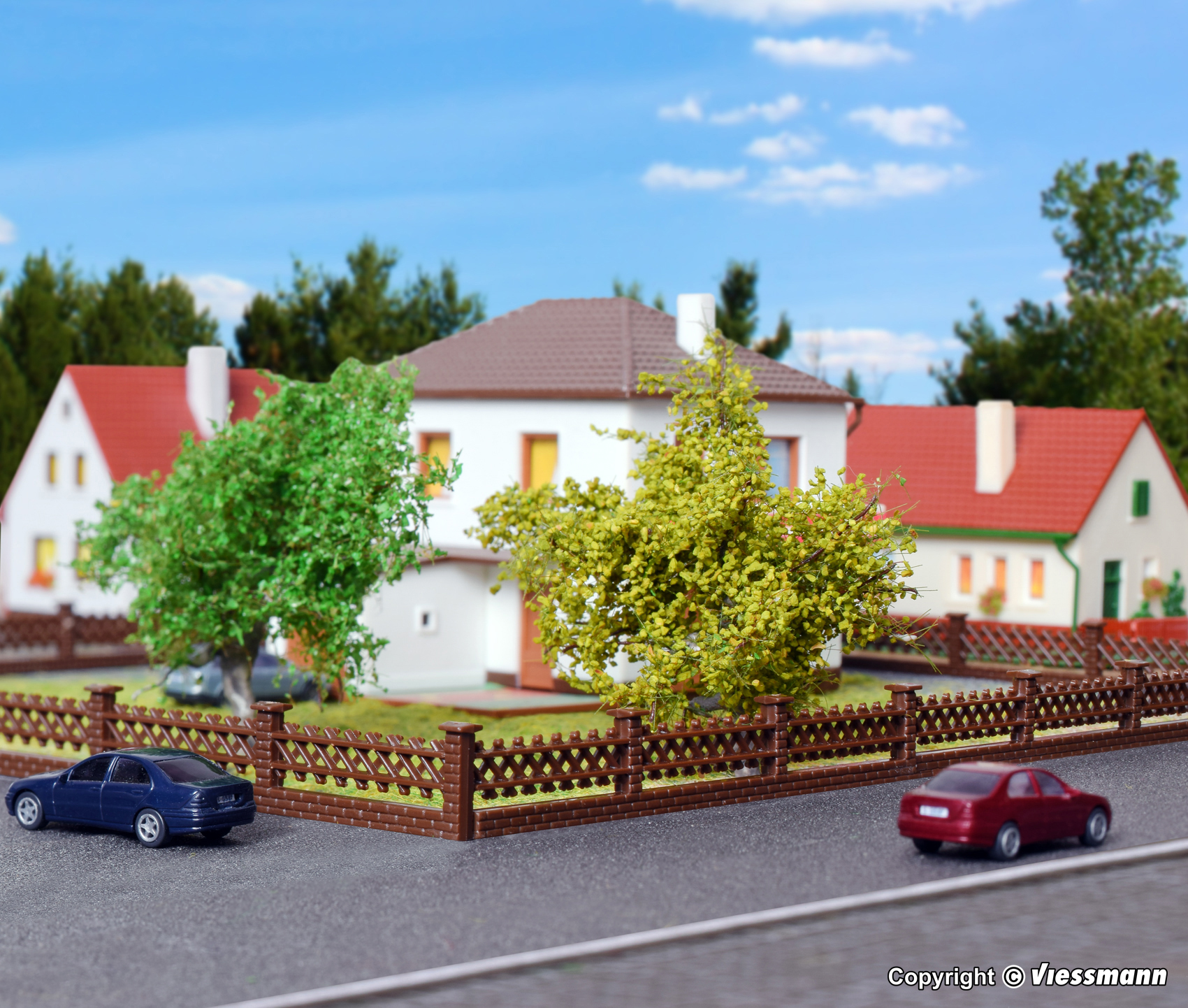 【年末年始SALE】格子組フェンス L 128 x W 2 x H 12 mm