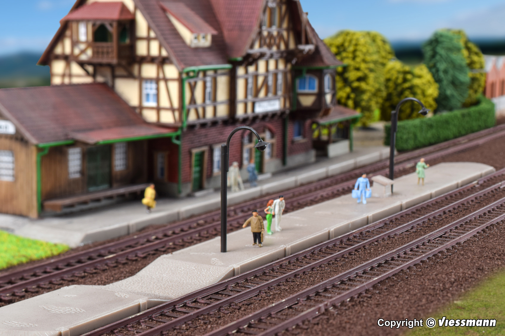 【年末年始SALE】プラットフォーム Neuffen L 340 x W 25 x H 40 mm