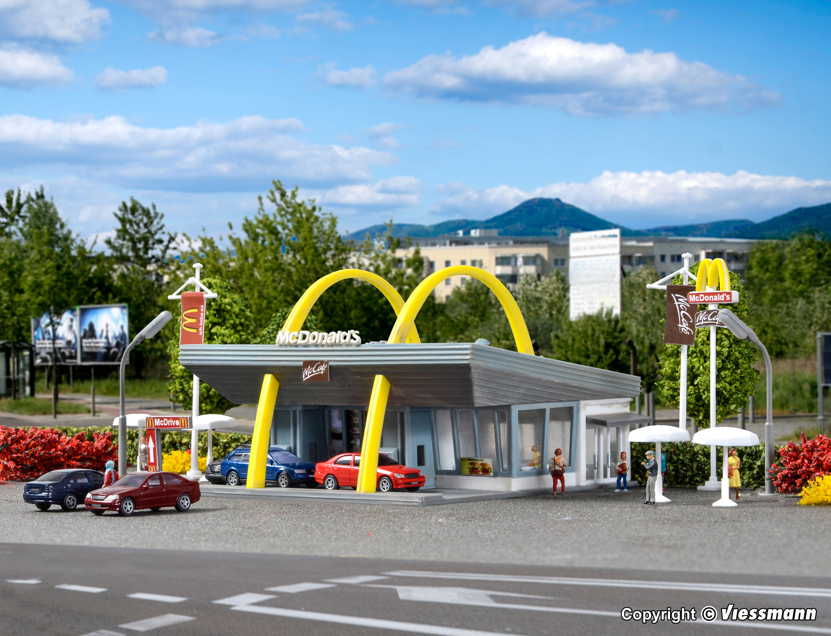 【年末年始SALE】マクドナルドレストラン　ドライブスルー